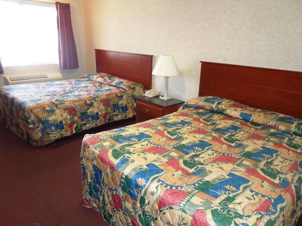 Atrium Inn & Suites Galloway Ngoại thất bức ảnh